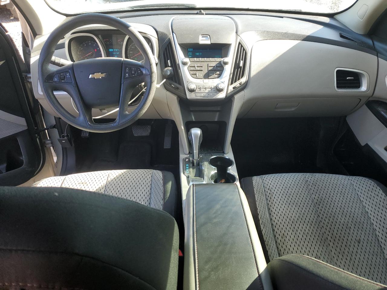 2014 CHEVROLET EQUINOX LS photo 8