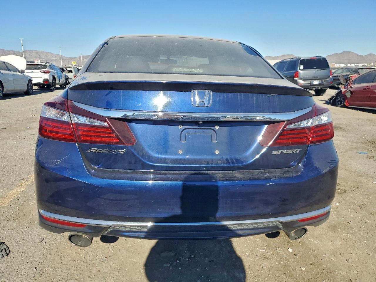 2017 HONDA ACCORD SPORT photo 6