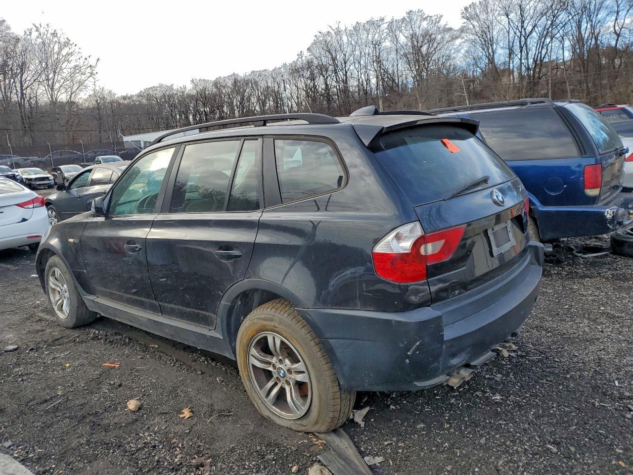 2004 BMW X3 3.0I photo 2