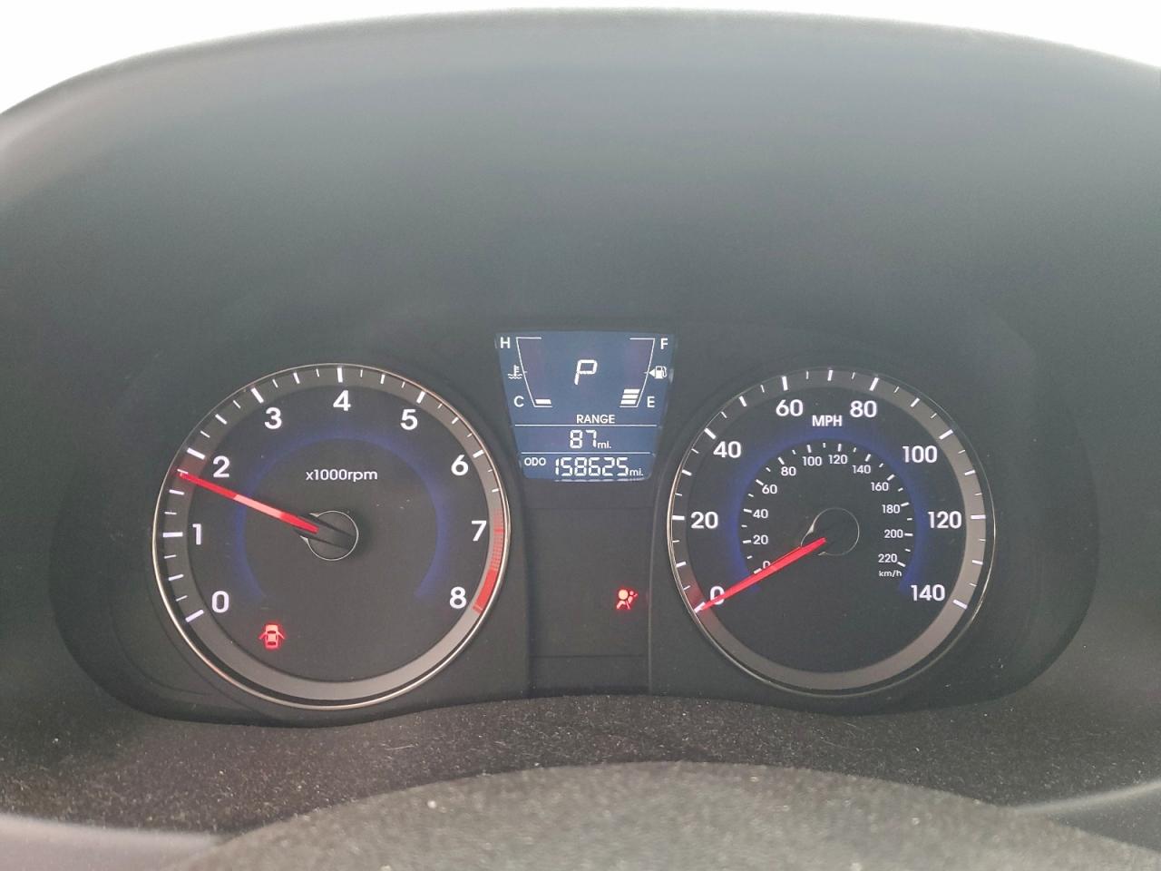 2012 HYUNDAI ACCENT GLS photo 9