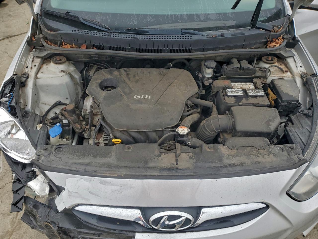 2012 HYUNDAI ACCENT GLS photo 11