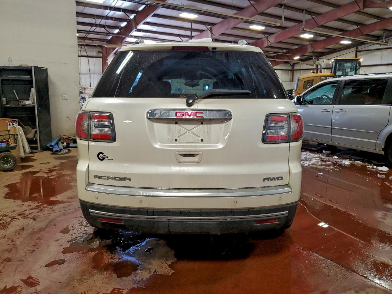 2014 GMC ACADIA SLE photo 6