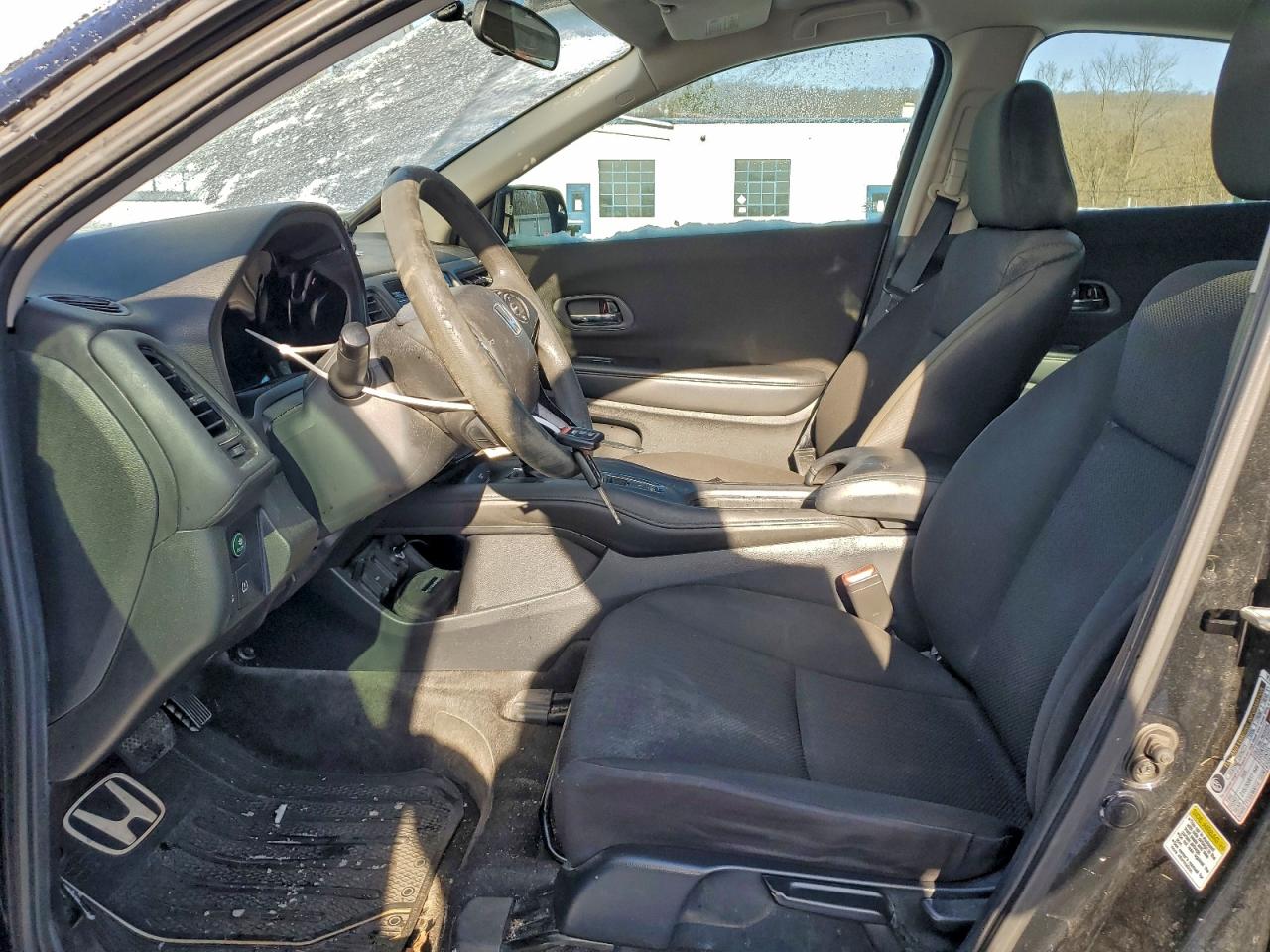 2016 HONDA HR-V LX photo 7