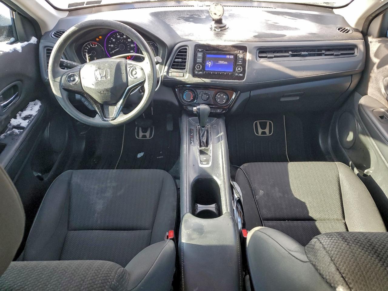 2016 HONDA HR-V LX photo 8