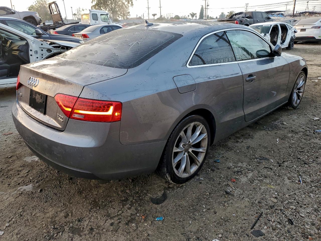 2013 AUDI A5 PREMIUM photo 3