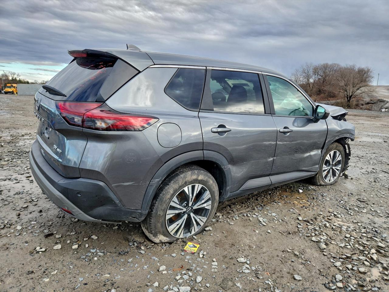 2023 NISSAN ROGUE SV photo 3