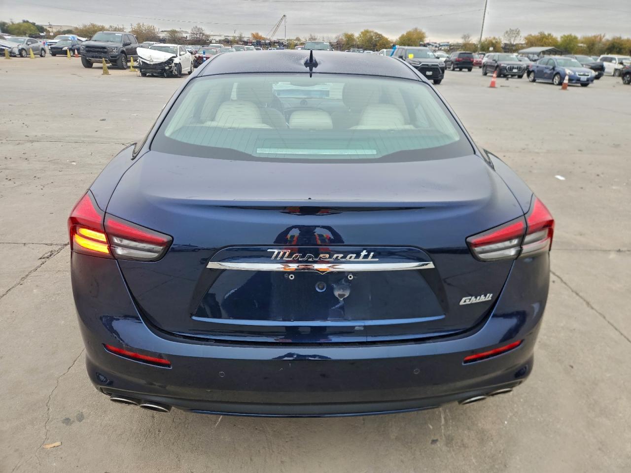 2022 MASERATI GHIBLI BASE photo 6