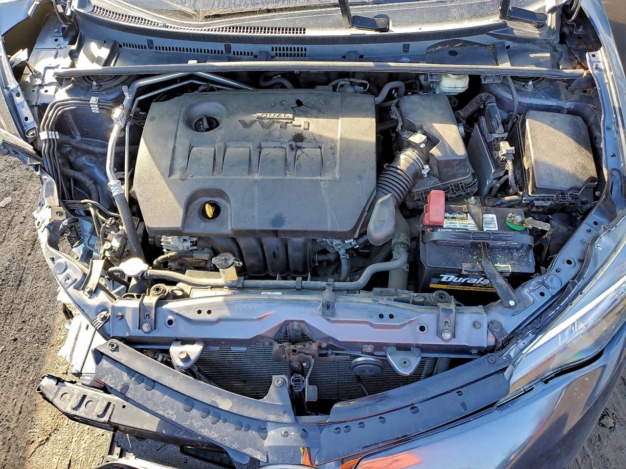 2018 TOYOTA COROLLA L photo 11