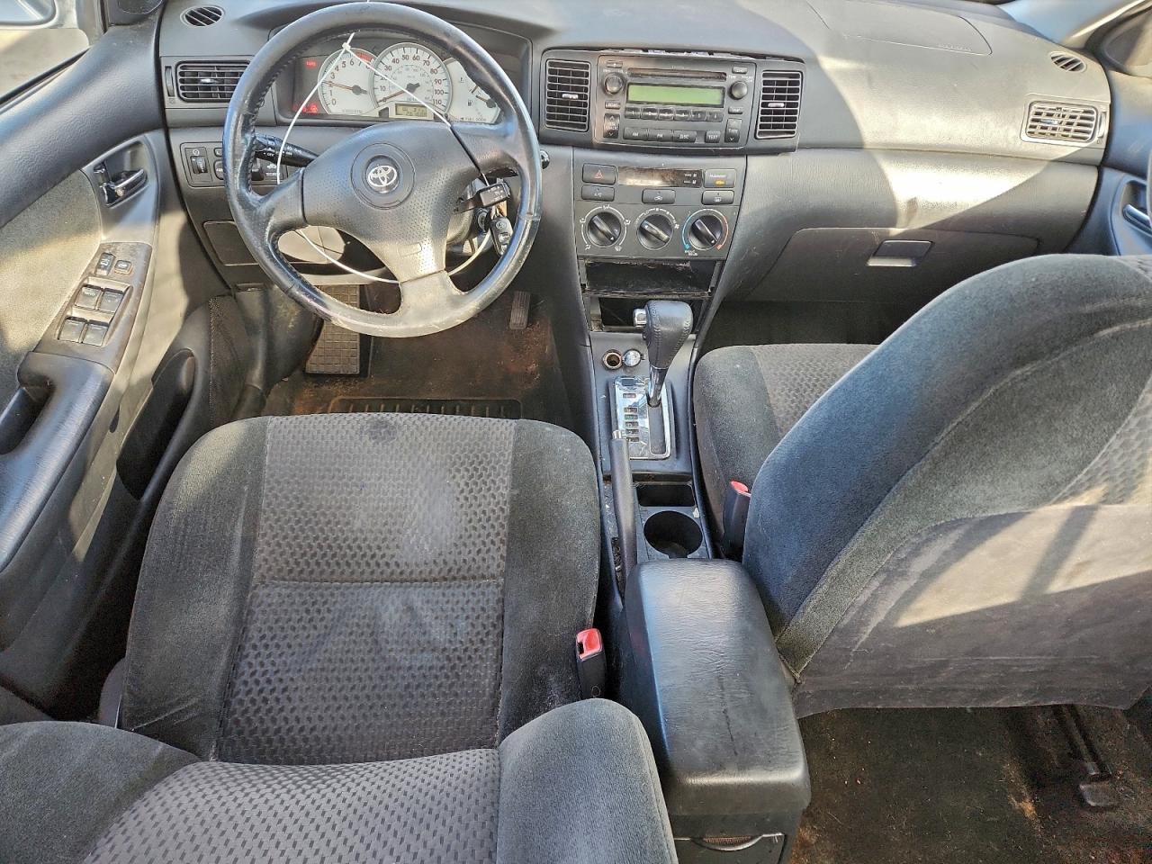 2006 TOYOTA COROLLA CE photo 8