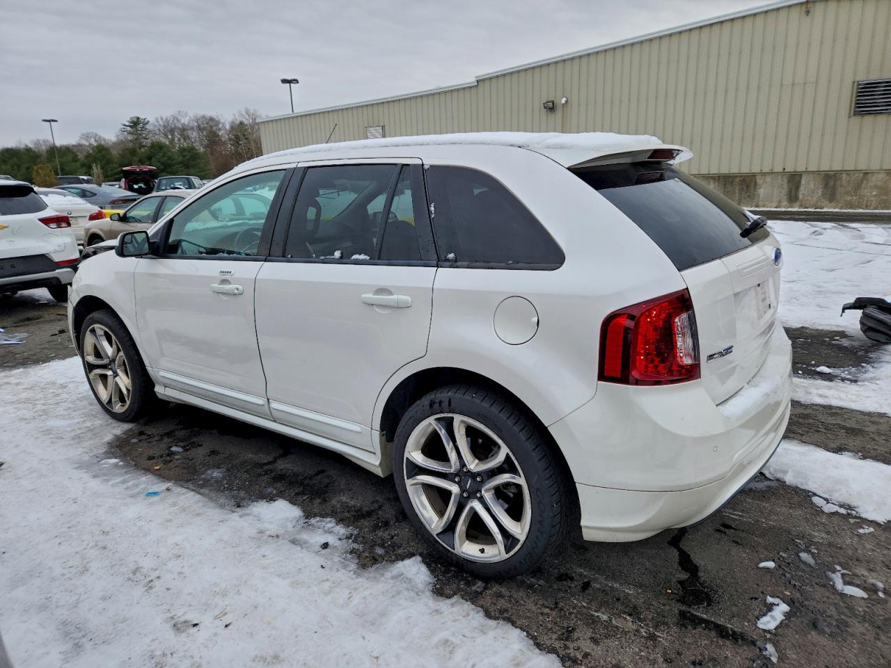 2011 FORD EDGE SPORT photo 2