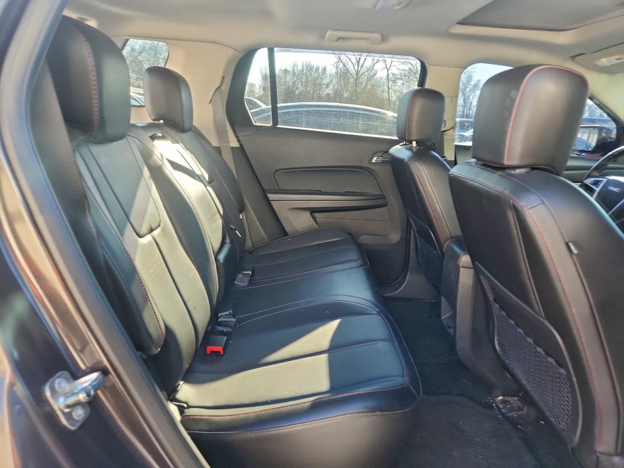 2013 GMC TERRAIN SLT photo 11
