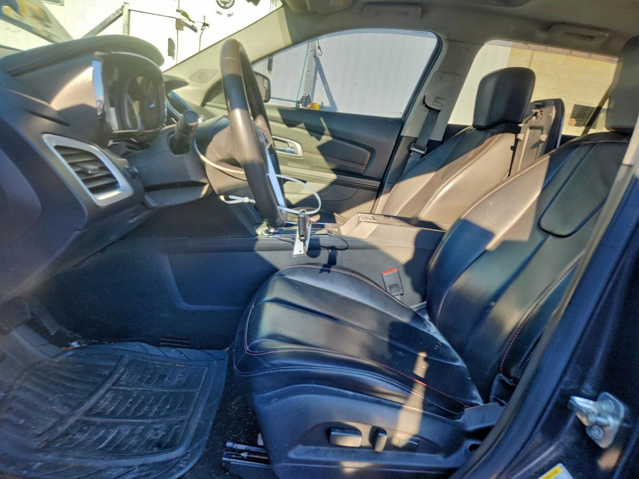 2013 GMC TERRAIN SLT photo 7