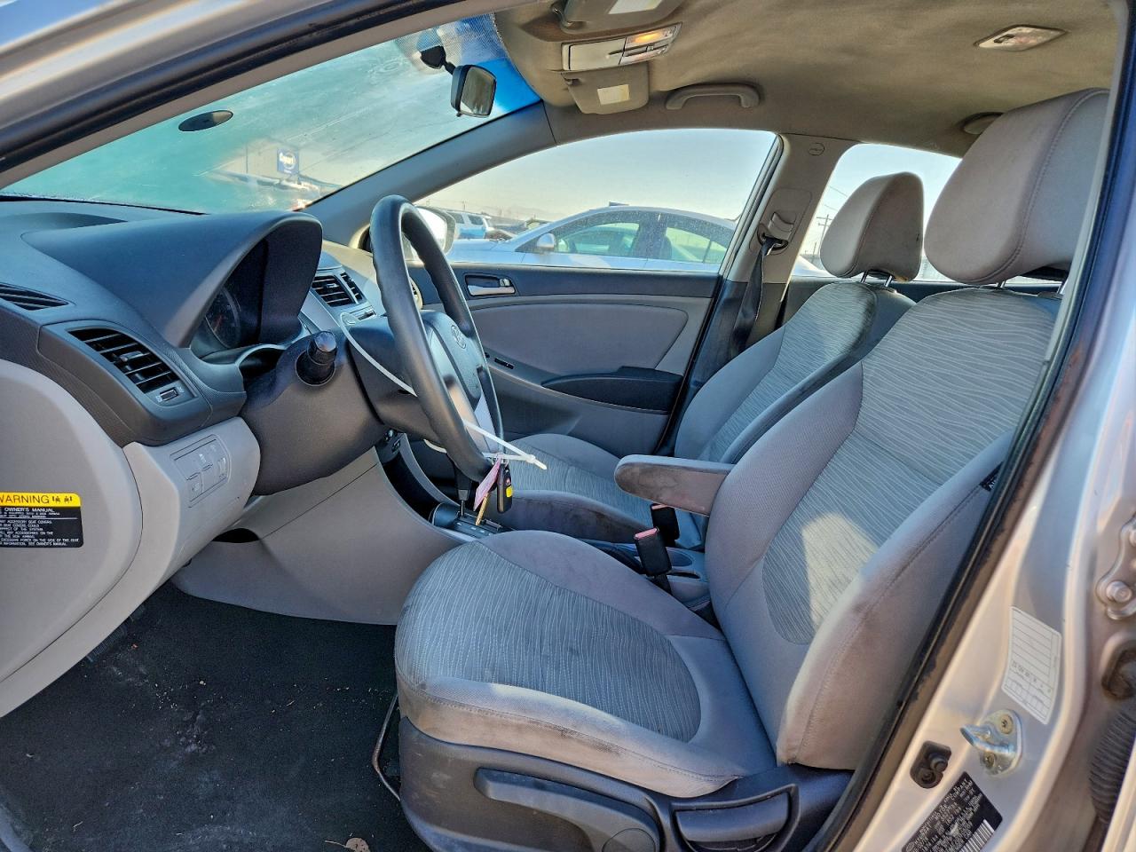 2016 HYUNDAI ACCENT SE photo 7