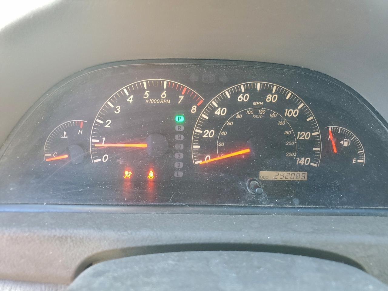 2005 TOYOTA CAMRY LE photo 9