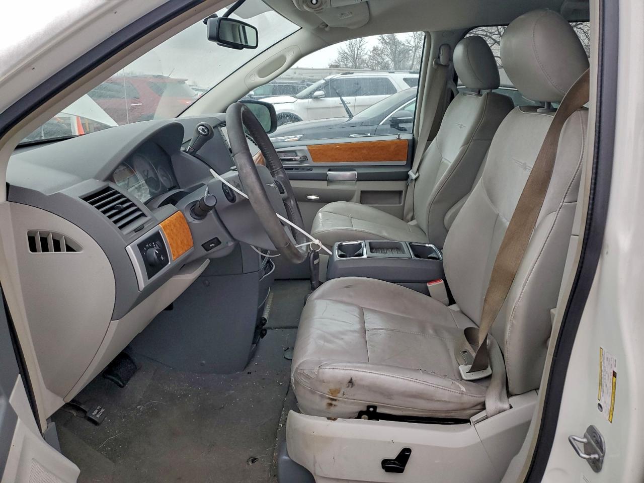 2008 CHRYSLER TOWN & COUNTRY LIMITED photo 7