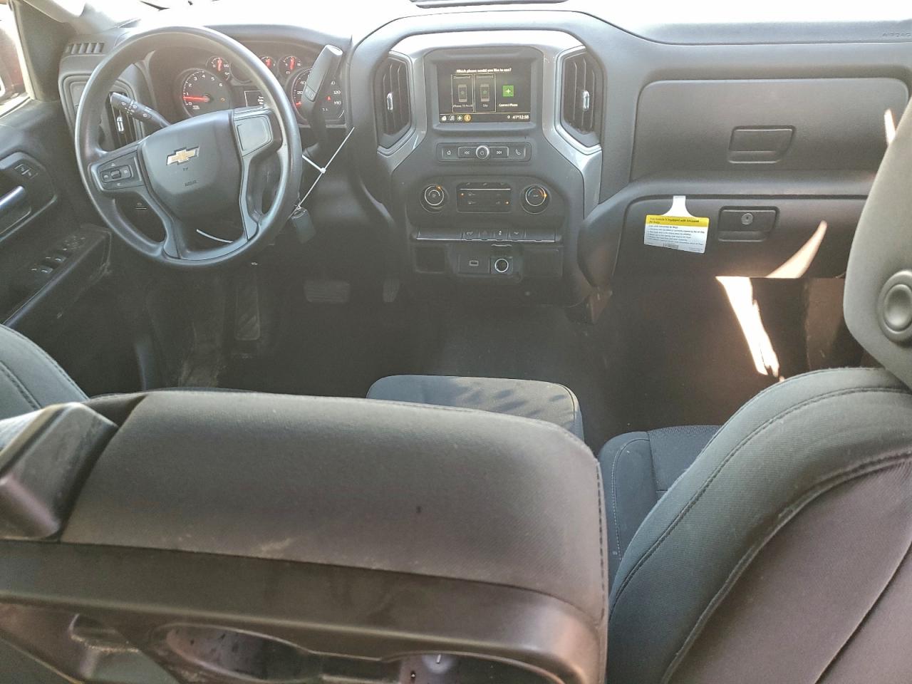 2019 CHEVROLET SILVERADO C1500 CUSTOM photo 8