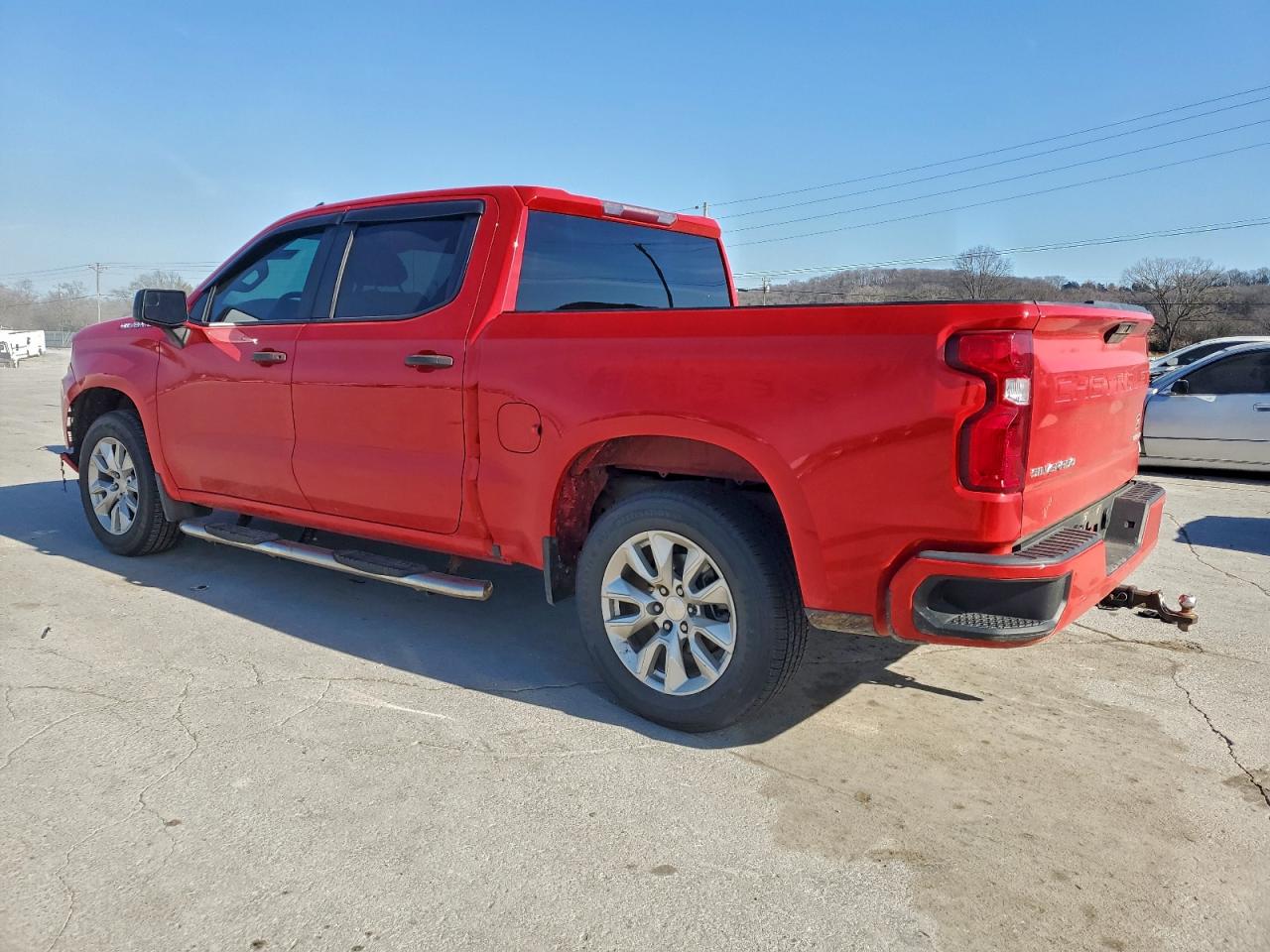 2019 CHEVROLET SILVERADO C1500 CUSTOM photo 2