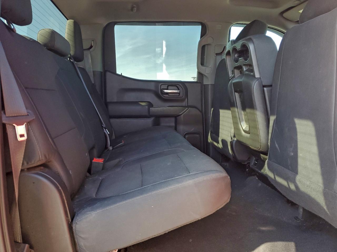 2019 CHEVROLET SILVERADO C1500 CUSTOM photo 10