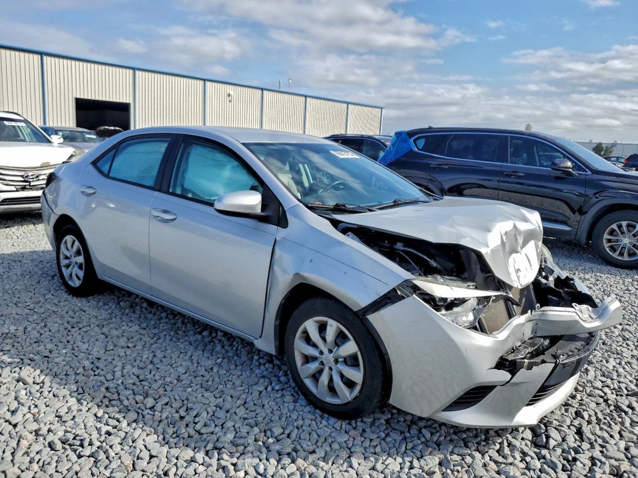 2014 TOYOTA COROLLA L photo 4