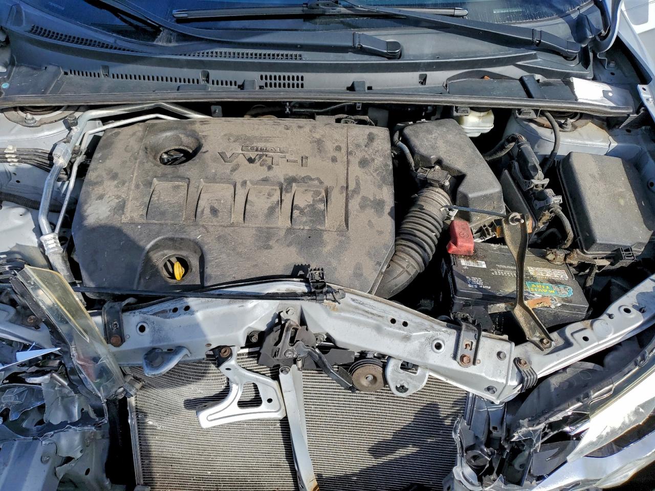2014 TOYOTA COROLLA L photo 11