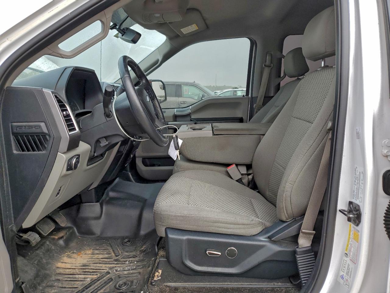 2015 FORD F150 SUPERCREW photo 7