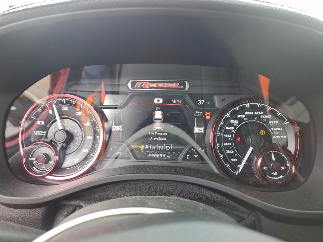 2019 RAM 1500 REBEL photo 9