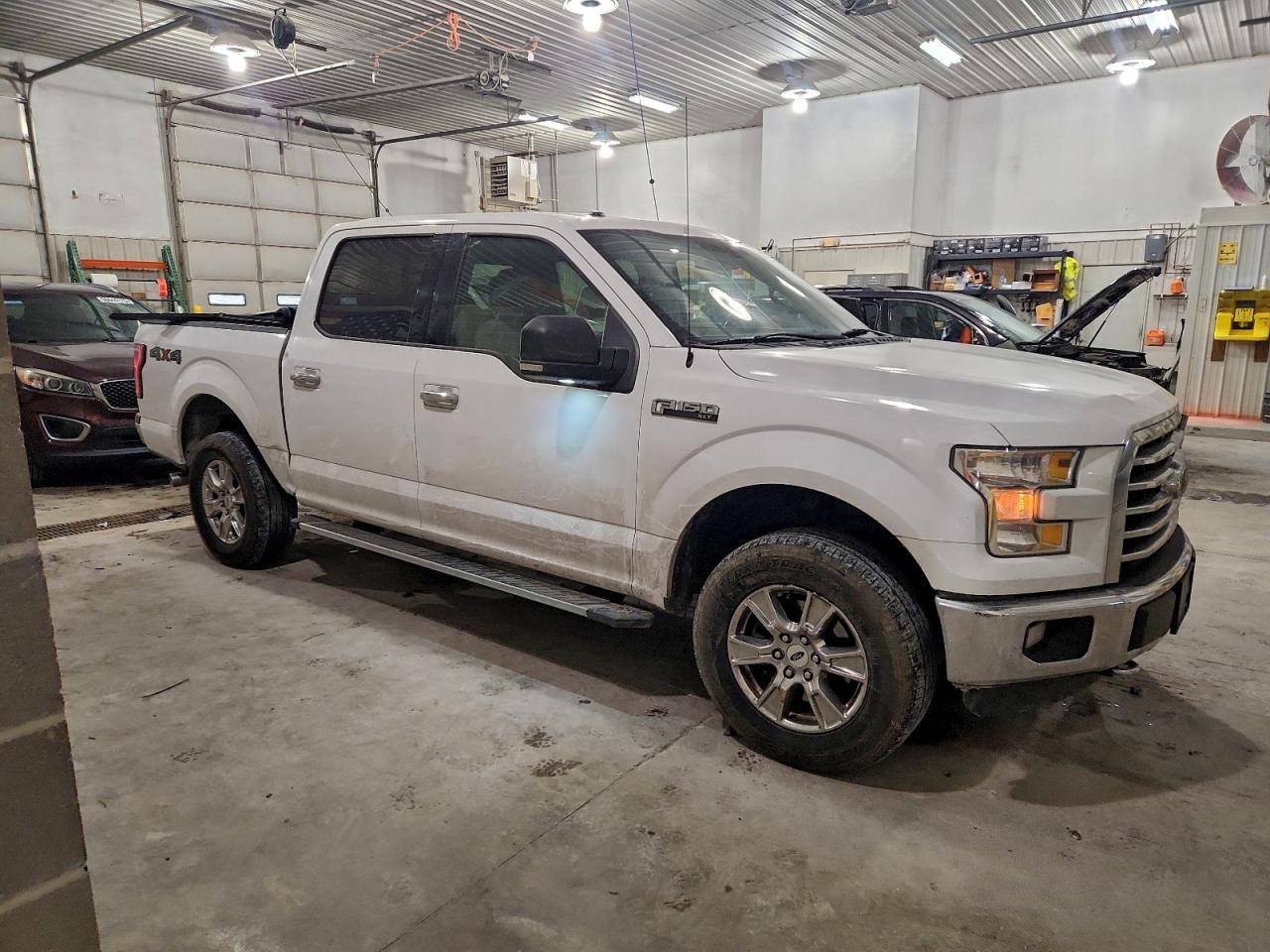 2015 FORD F150 SUPERCREW photo 4