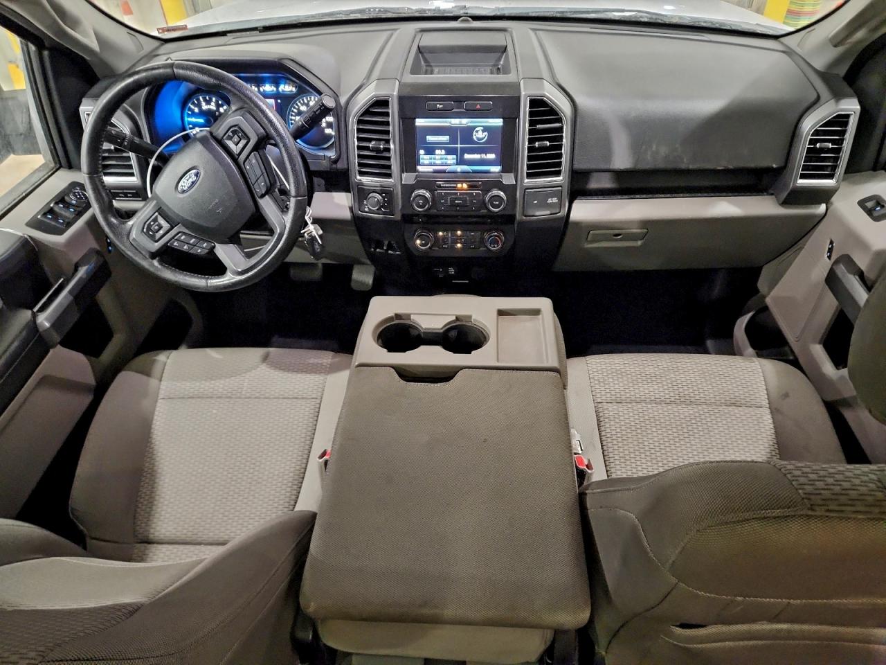 2015 FORD F150 SUPERCREW photo 8