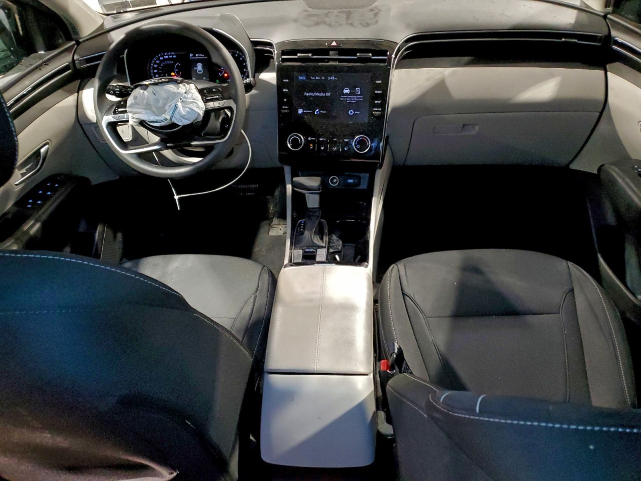 2024 HYUNDAI TUCSON SE photo 8