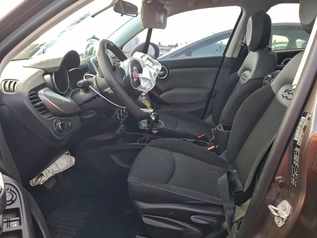 2016 FIAT 500X EASY photo 7