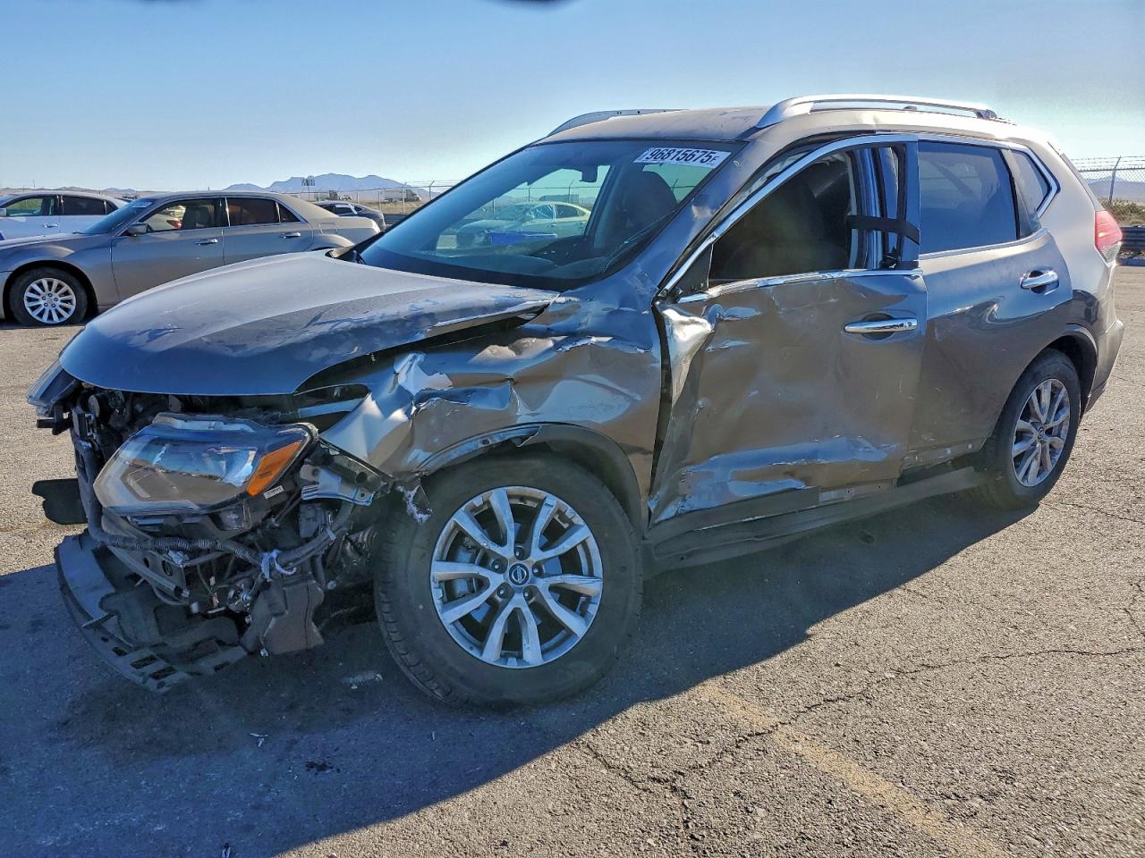 2017 NISSAN ROGUE