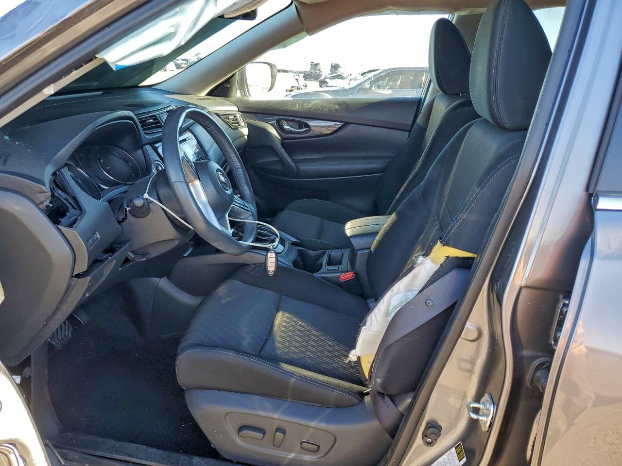 2017 NISSAN ROGUE S photo 7