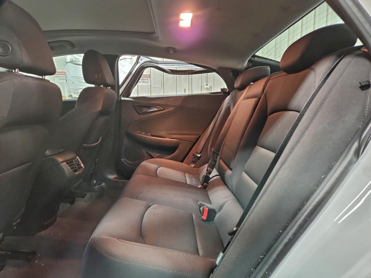 2024 CHEVROLET MALIBU LT photo 10
