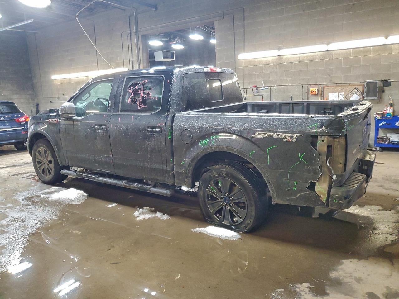 2018 FORD F150 SUPERCREW photo 2