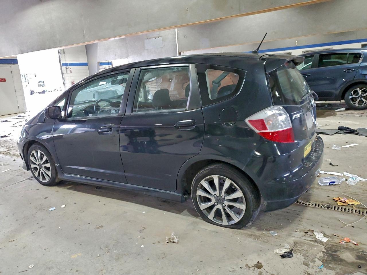 2013 HONDA FIT SPORT photo 2