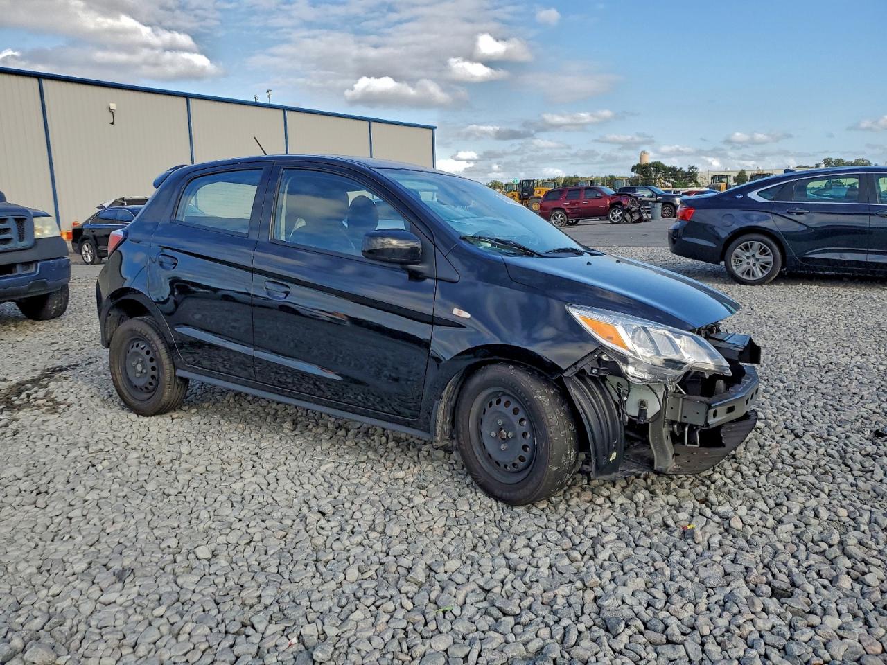 2024 MITSUBISHI MIRAGE ES photo 4