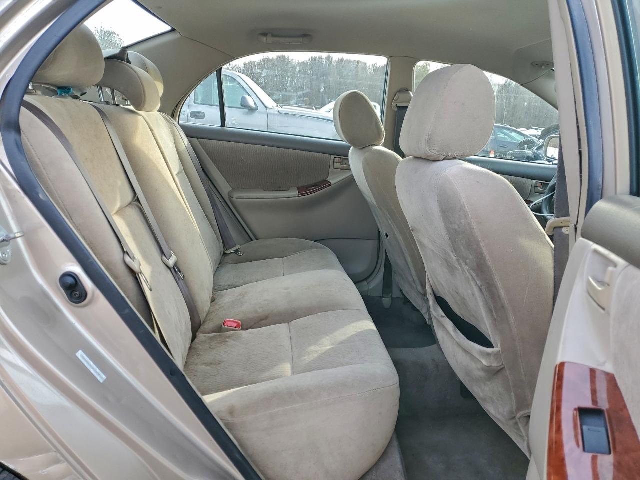 2005 TOYOTA COROLLA CE photo 10