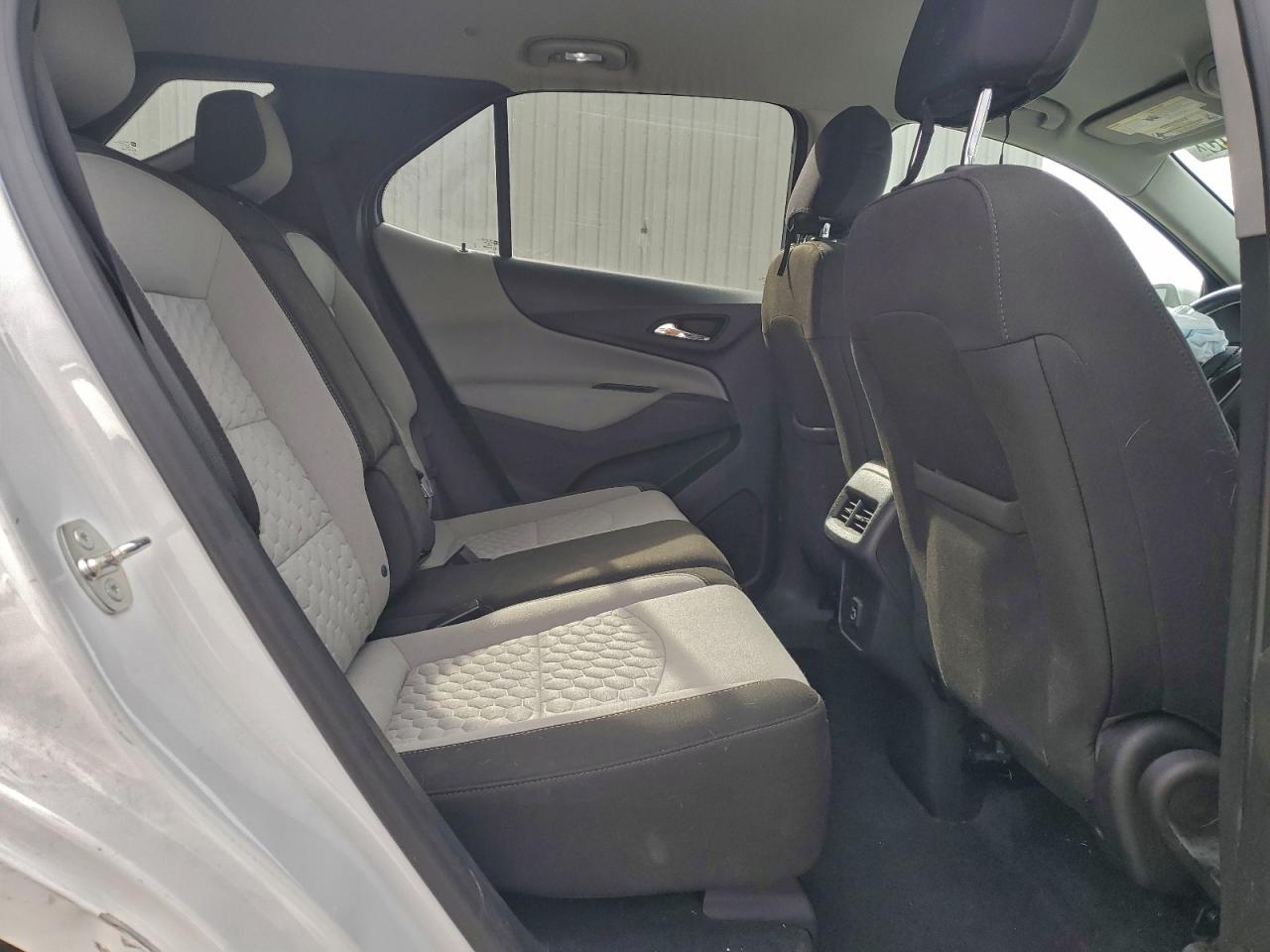 2021 CHEVROLET EQUINOX LT photo 11