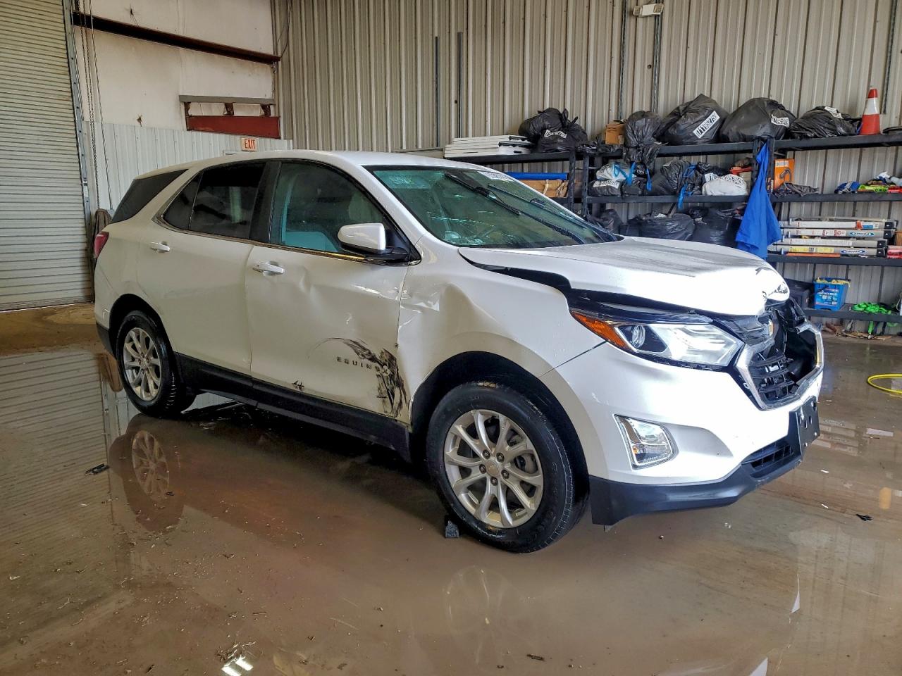 2021 CHEVROLET EQUINOX LT photo 4
