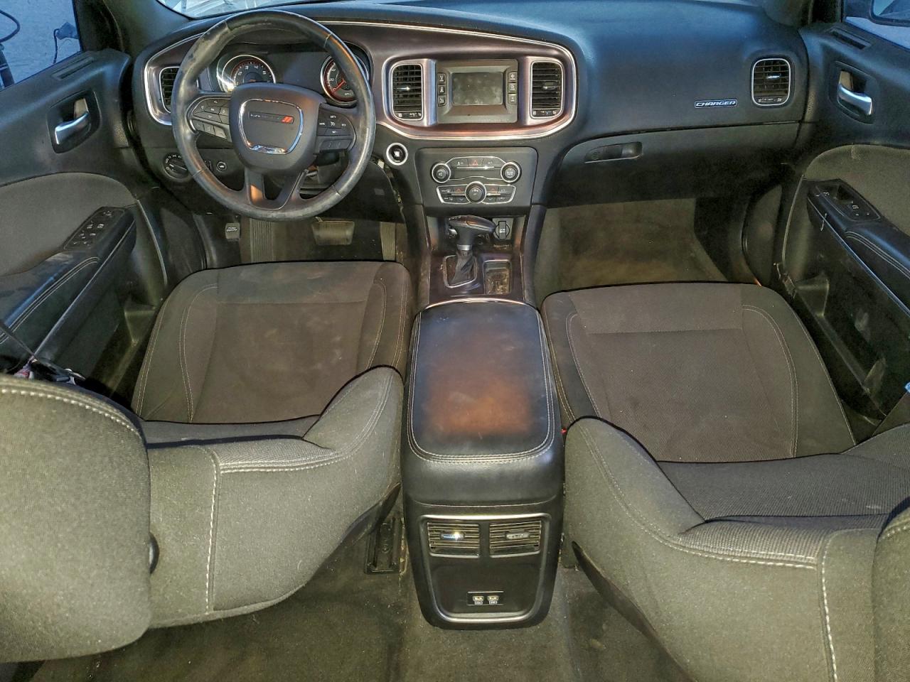 2016 DODGE CHARGER SE photo 15