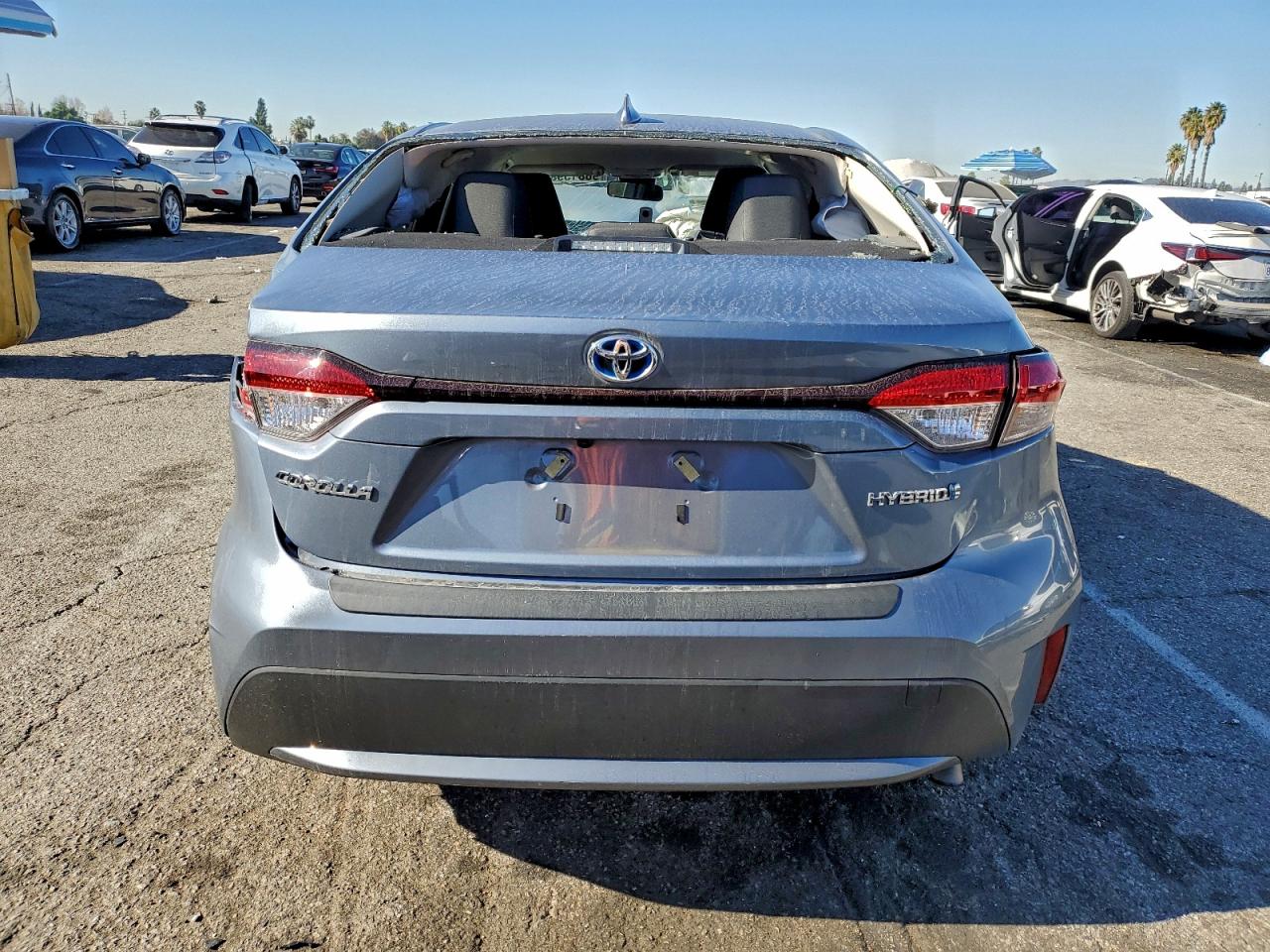 2022 TOYOTA COROLLA LE photo 6