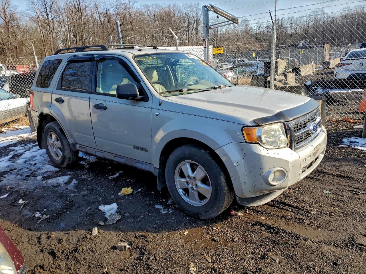 2008 FORD ESCAPE XLT photo 4