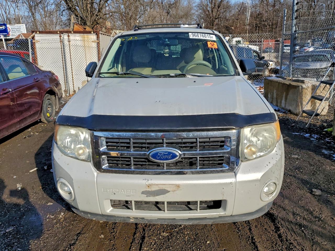2008 FORD ESCAPE XLT photo 5