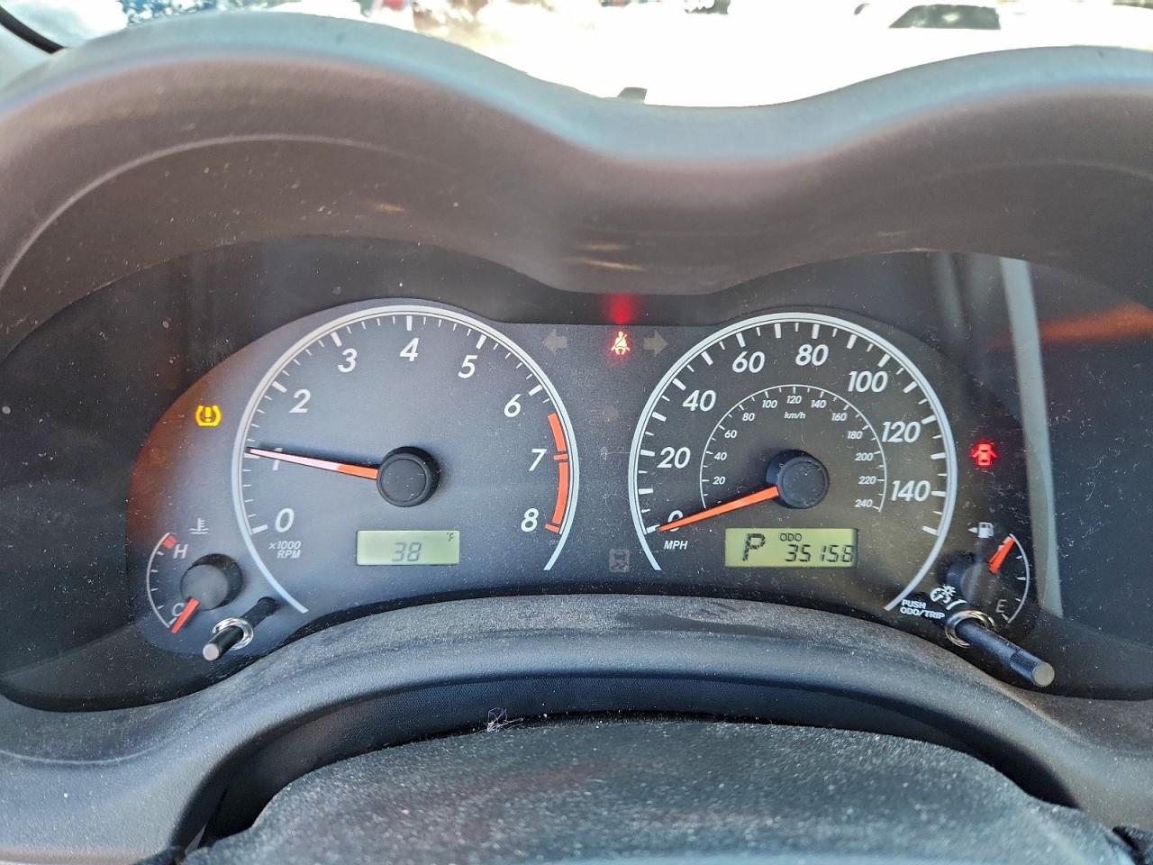 2013 TOYOTA COROLLA BASE photo 9