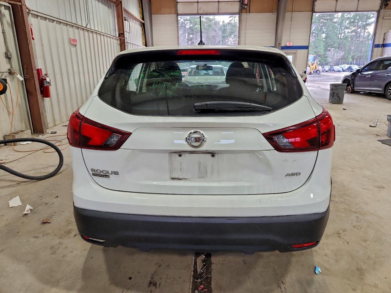 2019 NISSAN ROGUE SPORT S photo 6