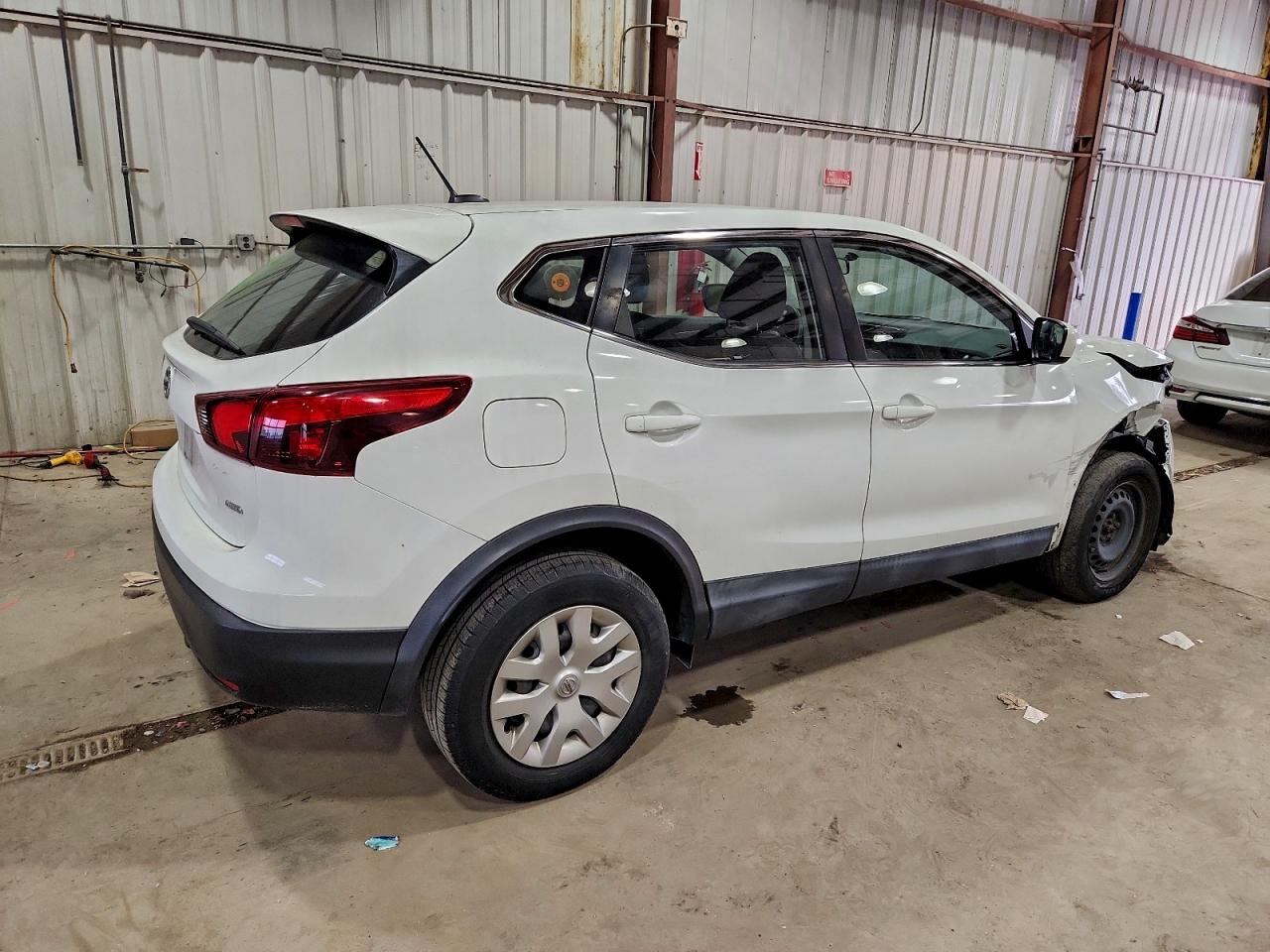 2019 NISSAN ROGUE SPORT S photo 3
