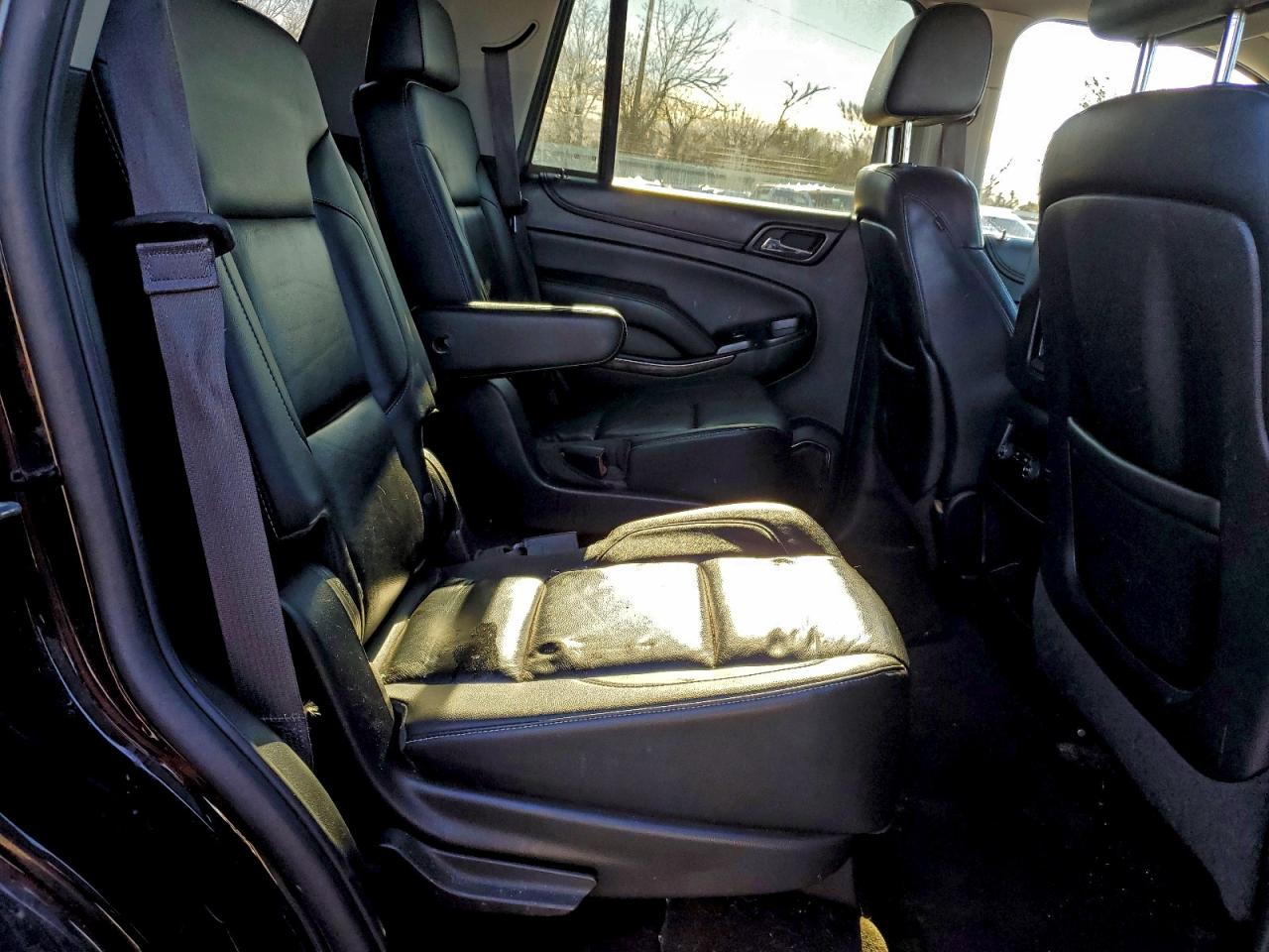 2015 CHEVROLET TAHOE K1500 LT photo 11