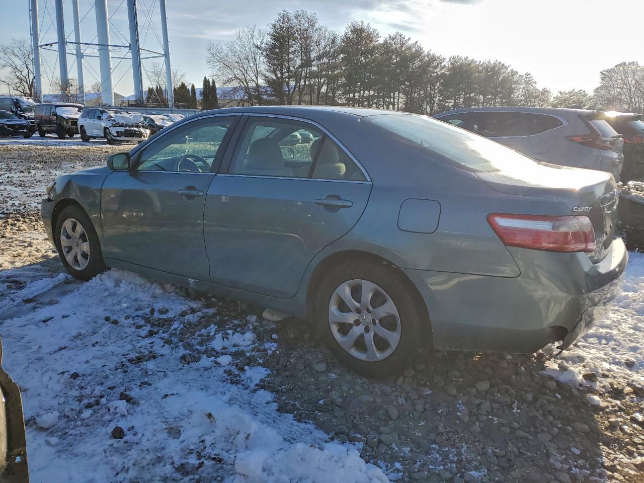 2009 TOYOTA CAMRY BASE photo 2