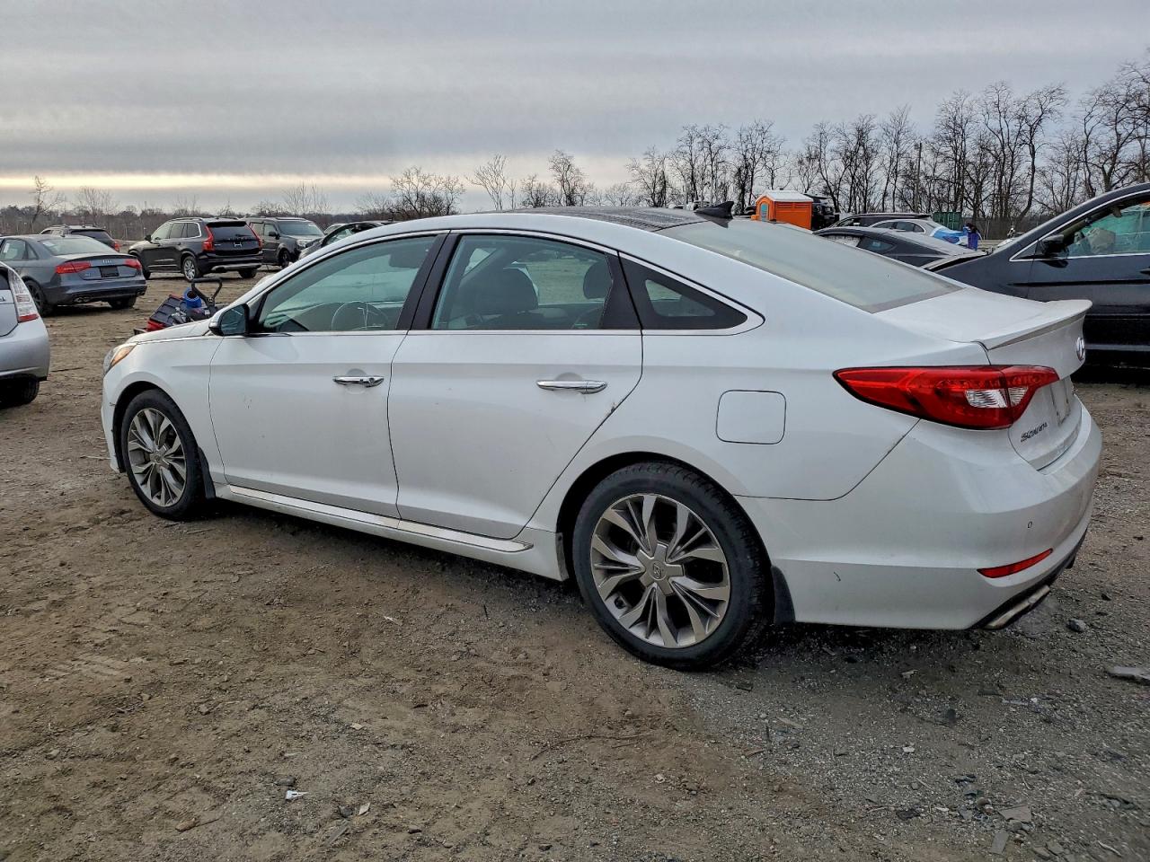 2017 HYUNDAI SONATA SPORT photo 2