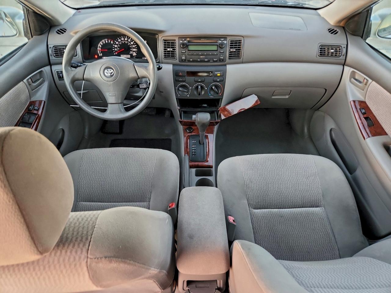 2006 TOYOTA COROLLA CE photo 8